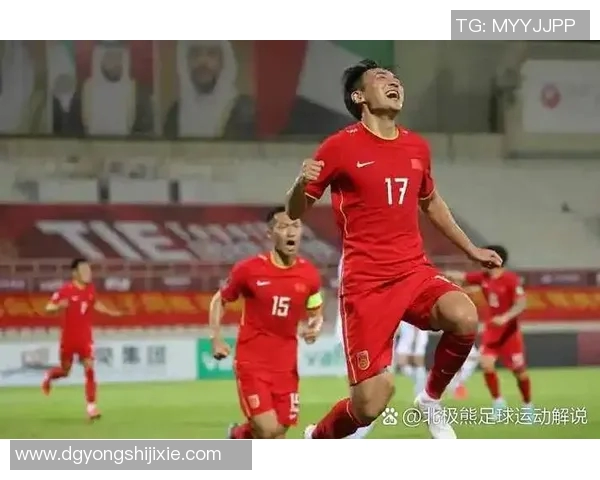 体重较大的女性足球明星们如何在赛场上展现自信与实力 体重较大的女性足球明星们如何在赛场上展现自信与实力